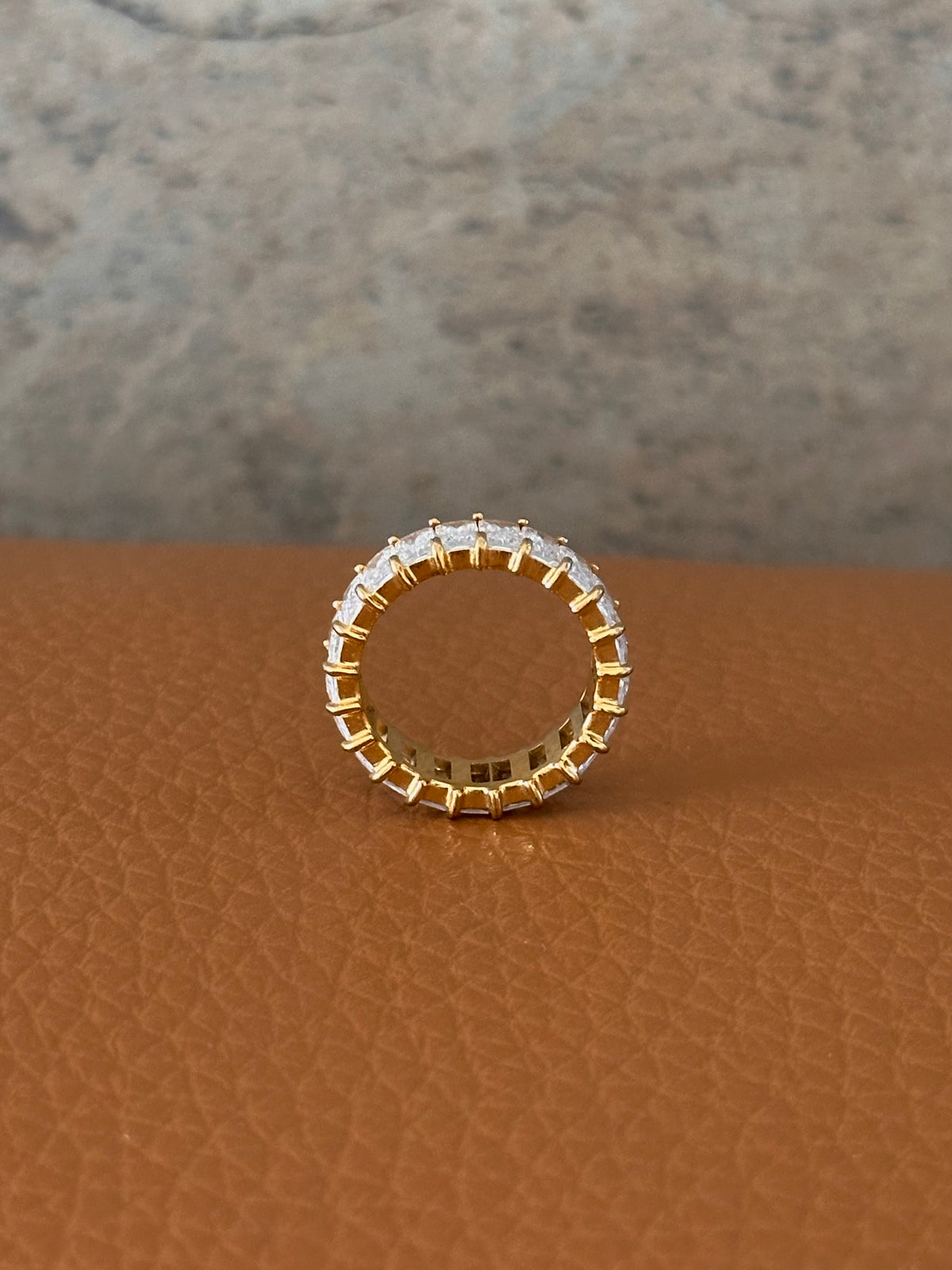 Tiff Ring