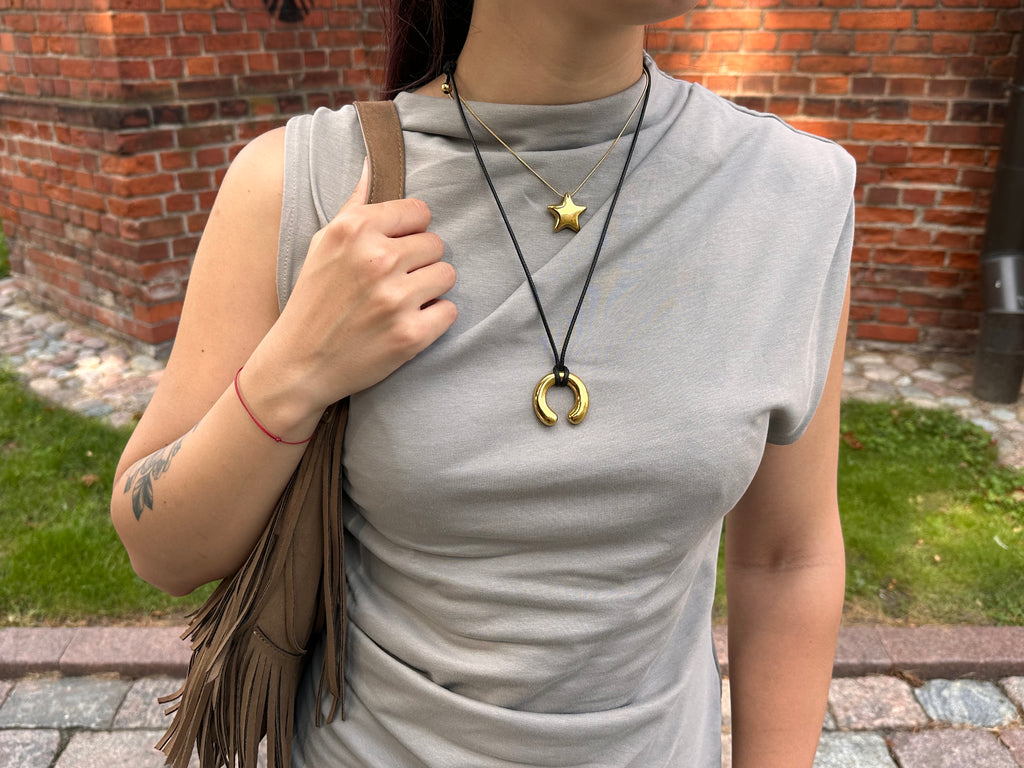 Nida Necklace